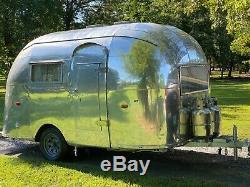 1957 Airstream BUBBLE! Super rare vintage travel trailer Camper Glamper
