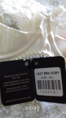 Agent Provocateur Super Rare Vintage Ivory Lacy Peek-a-boo Bra 32c Bnwt