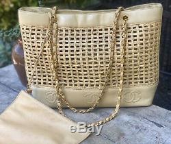 Authentic Chanel Vintage Woven/Wicker Trip Luco Tote BagSuper Rare