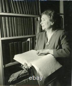 Helen Keller-SUPER RARE Vintage Signed Original Photo by Erich Kastan