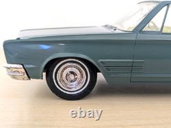 L@@k! Super Rare Original Vintage 1966 Chrysler 300 Promo Model Super Nice