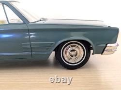 L@@k! Super Rare Original Vintage 1966 Chrysler 300 Promo Model Super Nice