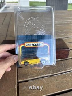 Matchbox Superfast Dodge Challenger SUPER RARE Vintage German Short Card #1
