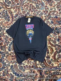 Men's Vintage super rare dead-stock 1992 Levi's black graphic tee with Graphic