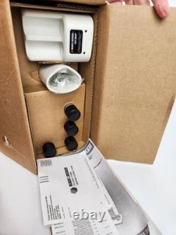 NEW Black & Decker Floor Buster Vacuum SV3000 FloorBuster Super Rare Vintage