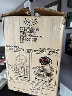 New Vintage Robie Sr Radio Shack Robot Complete in box, Super Rare NOS read