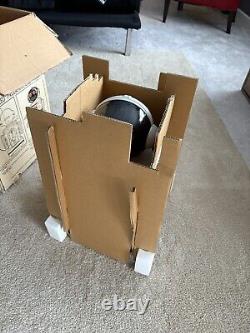 New Vintage Robie Sr Radio Shack Robot Complete in box, Super Rare NOS read