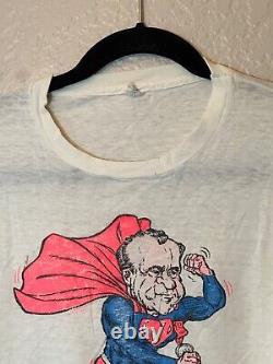 RARE Vintage 60s 70s Richard Nixon Super Hero Cape Single Stitch T-Shirt DERBY