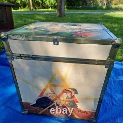 RARE Vintage Nintendo Super Mario Zelda Toy Chest Video Games Trunk NES Storage RARE Vintage Nintendo Super Mario Zelda Toy Chest Video Games Trunk NES Storage