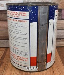 RARE Vintage Saf Tee Super Anti Freeze Gallon Can Husky Dog Sled Team Graphic