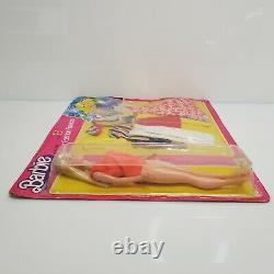 Rare Vintage 1976 Mattel Barbie Super Fashion Fireworks Doll Set 9805