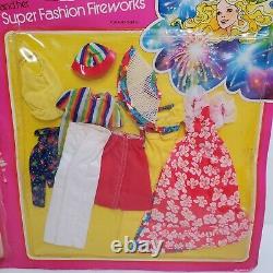 Rare Vintage 1976 Mattel Barbie Super Fashion Fireworks Doll Set 9805