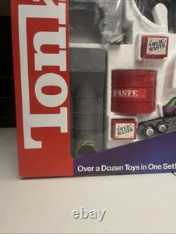 Rare Vintage 1990 Tonka Super Batman Play Set / 2030 The Dark Knight Collection