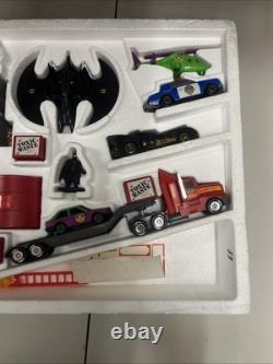 Rare Vintage 1990 Tonka Super Batman Play Set / 2030 The Dark Knight Collection