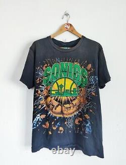 Rare Vintage Seattle Super Sonics Logo Scattered Ball 90's T-shirt Basketball