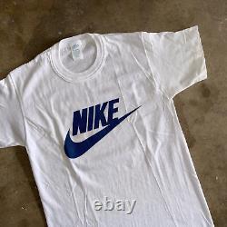 SUPER RARE 1970s DEADSTOCK VINTAGE NIKE 70s WHITE T-SHIRT MEN SZ S