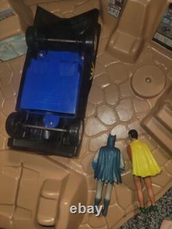 SUPER RARE 1979 original vintage MEGO Pocket Heroes BATCAVE playset box Mobile