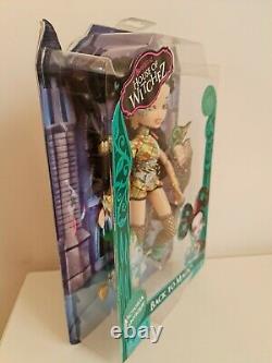 SUPER RARE Bratzillaz Back to Magic Victoria Antique House of Witchez VHTF MIB