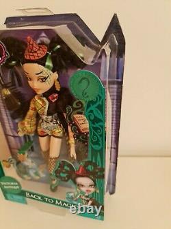 SUPER RARE Bratzillaz Back to Magic Victoria Antique House of Witchez VHTF MIB