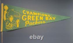 SUPER RARE VINTAGE 1960's Bart Starr CHAMPS Green Bay Packers Pennant with stick
