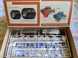 SUPER RARE! VINTAGE AMT 1965 FORD SSS FAIRLANE Model Kit T310 GORGEOUS L@@K