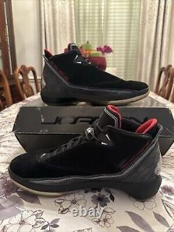 SUPER RARE VINTAGE SZ 13- Air Jordan 22 OG'Black Varsity Red' (315299-001) 2006