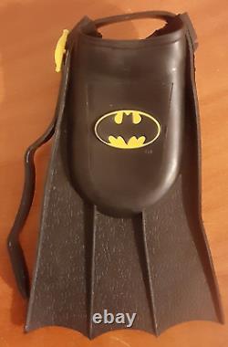 SUPER RARE Vintage 1964 Batman scuba flippers fins DC Comics HTF 1960s childrens