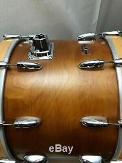 SUPER RARE! Vintage 1980s Yamaha Tour 8000 20 x14 Bass Drum in Real Wood