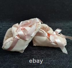SUPER RARE Vintage Orloff Parfums Pink Baby Booties withSachet Double Eagle Box