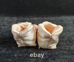SUPER RARE Vintage Orloff Parfums Pink Baby Booties withSachet Double Eagle Box