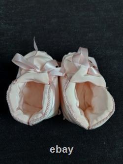 SUPER RARE Vintage Orloff Parfums Pink Baby Booties withSachet Double Eagle Box
