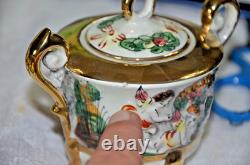 SUPER RARE Vintage capodimonte 17Pc Demitase Coffee Set Made Italy Gold Cupids