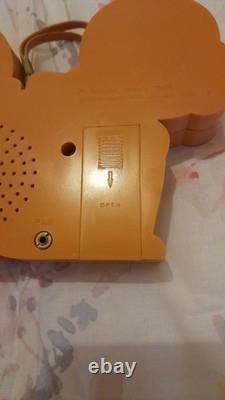 Super Cool Rare Vintage Cute 1970s Kim Casali Love Is Transistor Radio