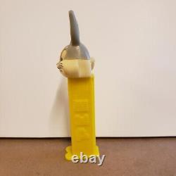 Super Rare Double printed whiskers Bugs Bunny Vintage 1993 Pez Dispenser Hungry