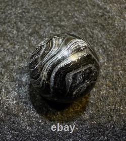 Super Rare Hard to find Abalone Vintage Alley Swirl Metallic Marble. 625 Mint