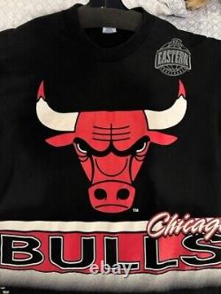 Super Rare, Mint Condition, Vintage Bulls T-Shirt by Salem Sportswear Size XL