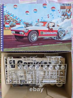 Super Rare! Original Vintage Amt The Candidate 1967 Corvette Kit Complete