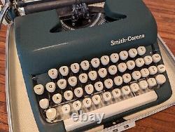 Super Rare! Vintage 1961 Smith Corona ENTERPRISE Typewriter with Case