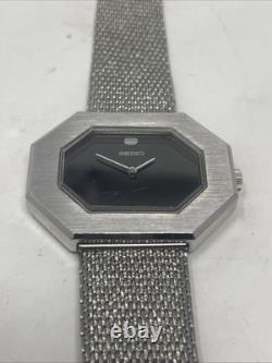 Super Rare Vintage 1970's Seiko Octagon Asymmetrical Mechanical (manuel) Watch