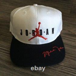 Super Rare, Vintage 1993-98 Michael Jordan (restaurant) Snap-back Hat. Nike