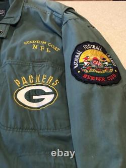 Super Rare Vintage 80's/90's Green Bay Packers Embroidered Winter Stadium Coat