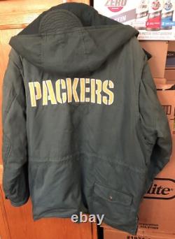 Super Rare Vintage 80's/90's Green Bay Packers Embroidered Winter Stadium Coat