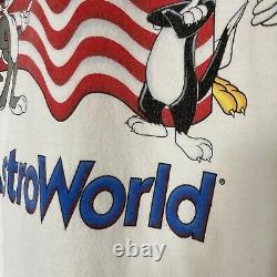 Super Rare Vintage ASTROWORLD (Six Flags) X LOONEY TUNES Large