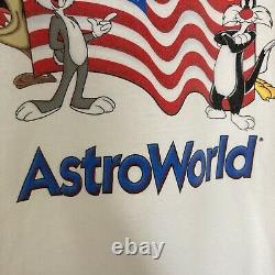 Super Rare Vintage ASTROWORLD (Six Flags) X LOONEY TUNES Large