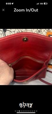 Super Rare Vintage Coach # 9032 Laurie bag red Authenticated Pristine