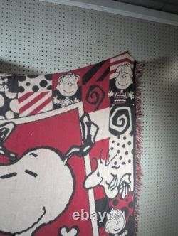 Super Rare Vintage Double Layer Snoopy Peanuts Throw Blanket 52x68