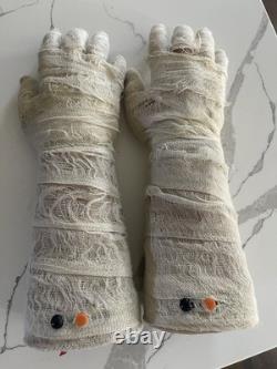 Super Rare Vintage Gemmy Pair of Motion Mummy Hands. 12 Halloween Decor Working