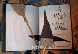 Super Rare Vintage Halloween Art Hardcover A Woggle Of Witches 1971 Please Read