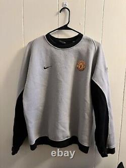 Super Rare Vintage Nike 2003-04 Manchester United Training Pullover