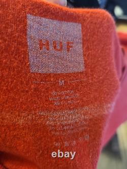 Super Rare Vintage Red HUF Medieval Middle Finger Crest T Shirt Size Medium